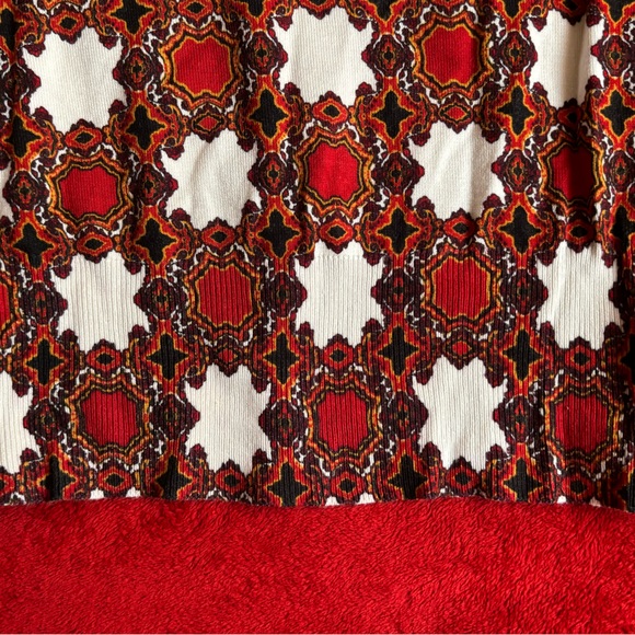 Premise women’s red button up cardigan sweater - Picture 3 of 5